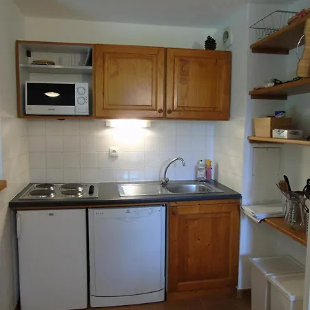 Cheval Blanc - 2 Pieces Pour 6 Personnes Mae-8884 Modane
