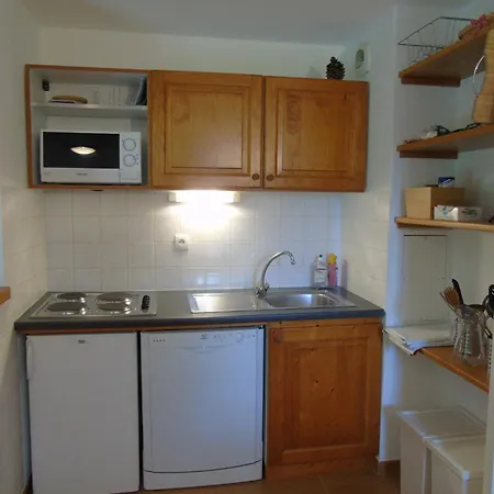 Cheval Blanc - 2 Pieces Pour 6 Personnes Mae-8884 * Modane