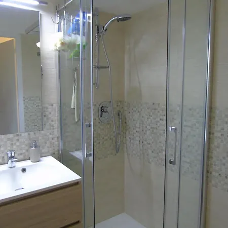 Cheval Blanc - 2 Pieces Pour 6 Personnes Mae-8884 * Modane